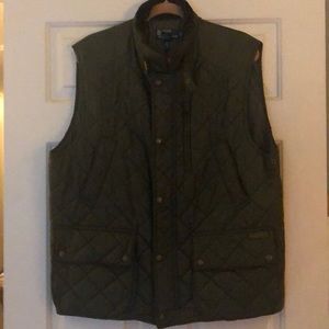 Men’s Quilted Vest with Corduroy Collar